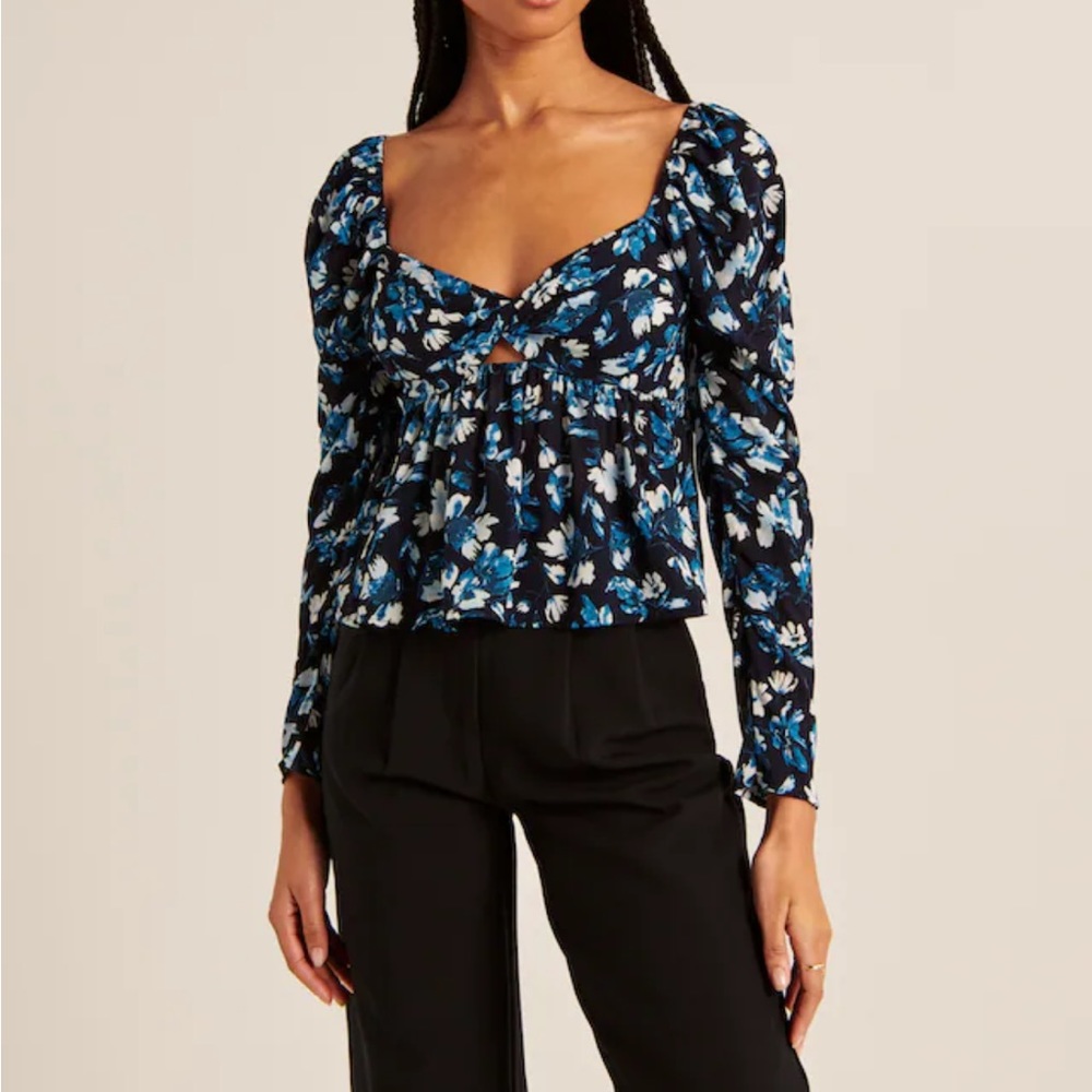 Abercrombie & Fitch Navy Floral Puff-Sleeve Peplum Blouse